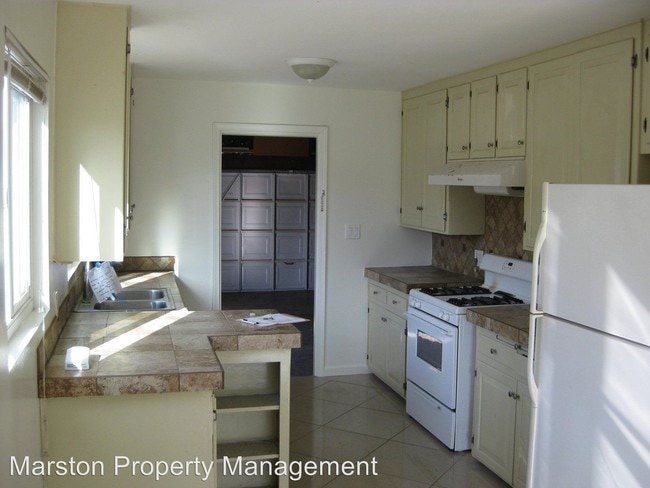 Building Photo - 4 br, 2 bath House - 1098 Jacqueline Way