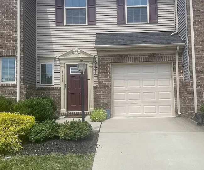 Building Photo - 4214 Rosedown Pl