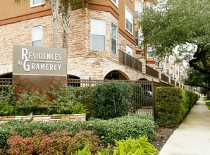 Building Photo - Residences at Gramercy