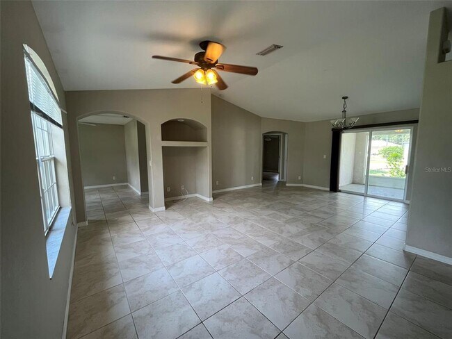 Building Photo - 3605 Caballero Ave