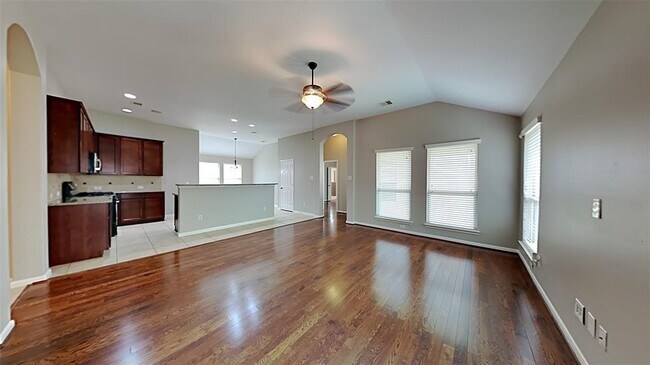 Building Photo - 21603 Palaramo Ct