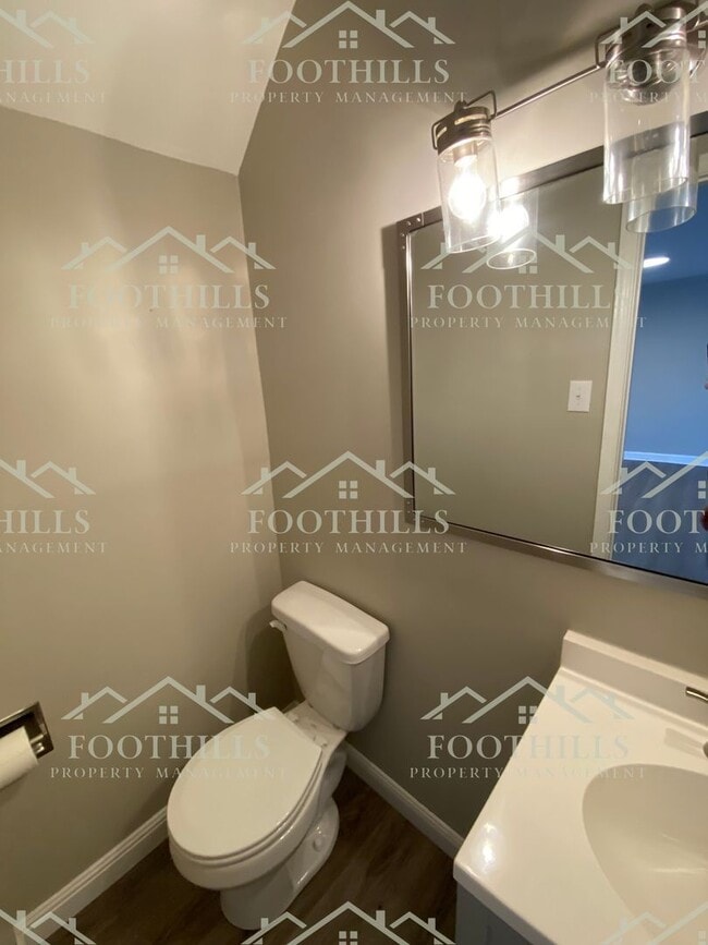 Building Photo - 500 Concord Rd