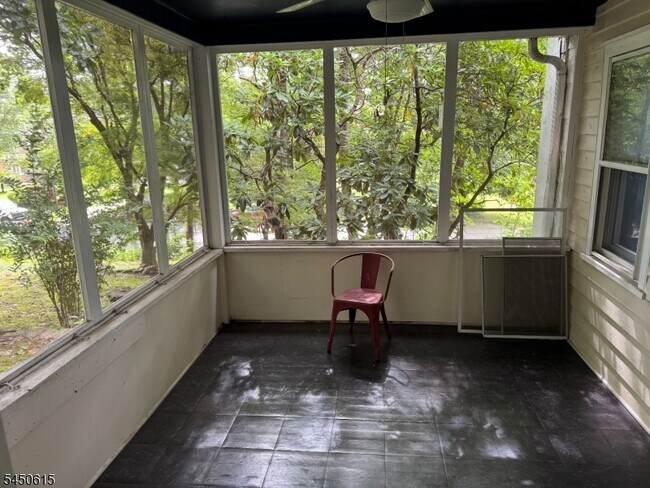 Foto del edificio - 35 N Hillside Ave