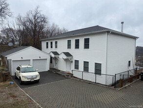 Building Photo - 62 Gibson Pl