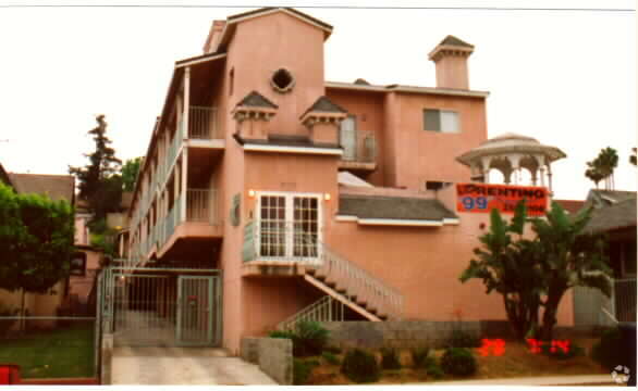 Foto del edificio - 5712 Aldama St