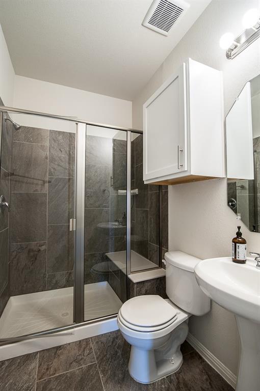 Building Photo - 620 Palmilla St