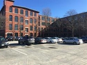 Foto principal - 150 Rumford Ave