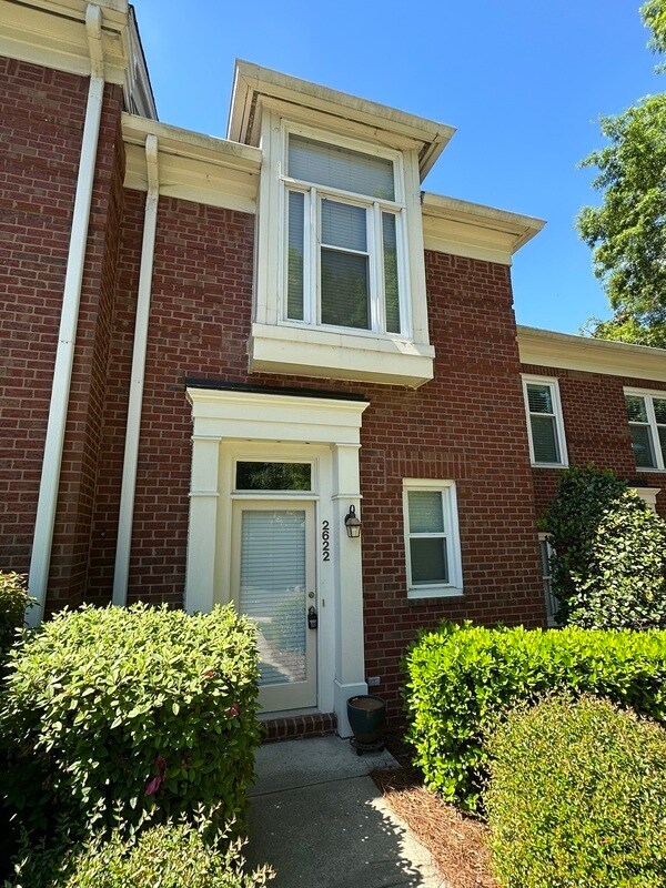2622 Dilworth Heights Ln, Charlotte, NC 28209 Townhome Rentals in