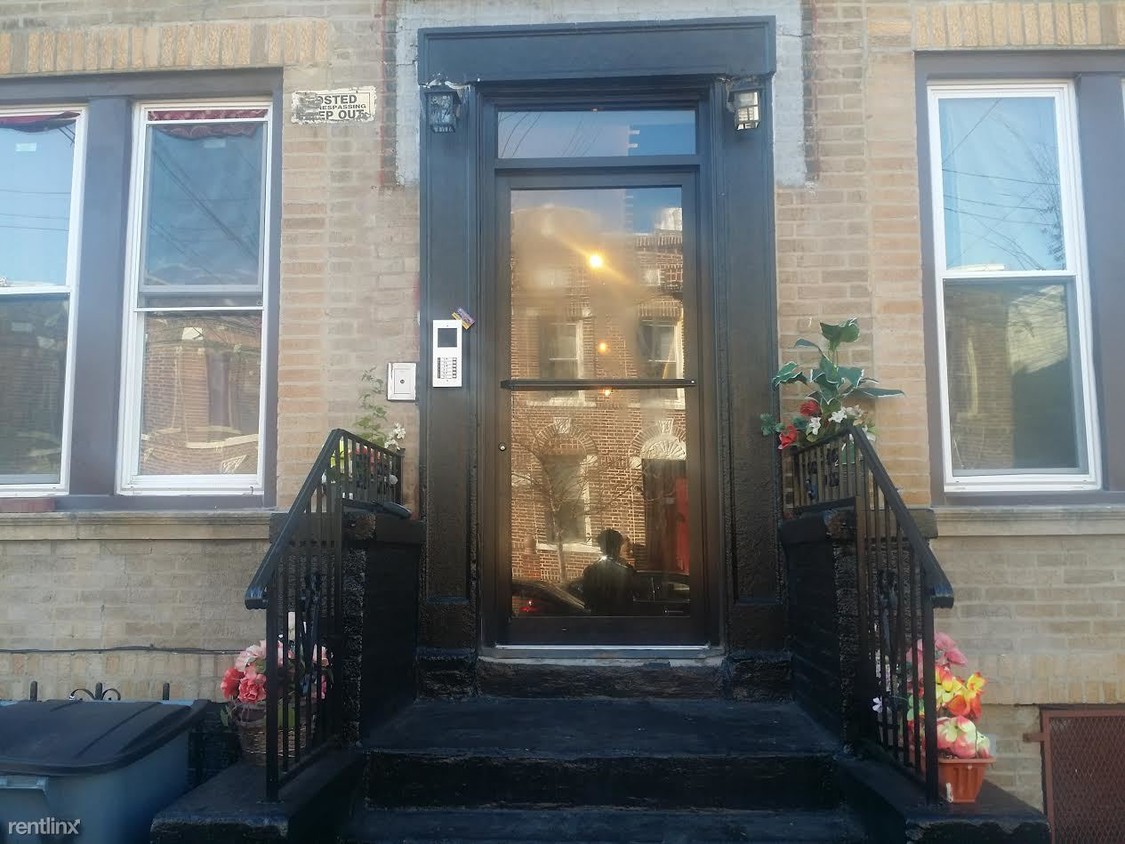 Primary Photo - 128 Sheridan Ave