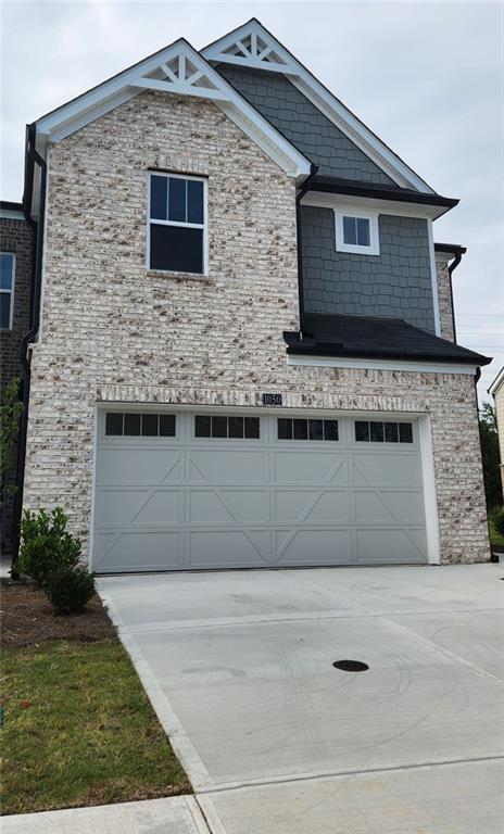Building Photo - 1050 Sunny Lk Dr