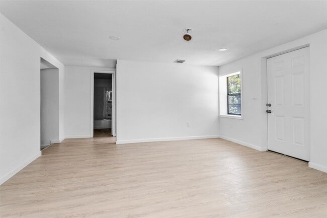 Foto del edificio - 16016 Green Manor Dr