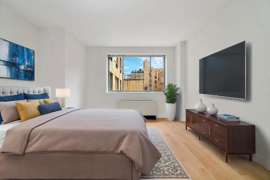 Building Photo - 3 bedroom in New York NY 10014
