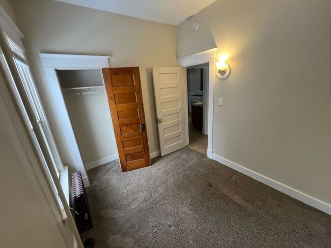 Foto del edificio - 28 Columbia St