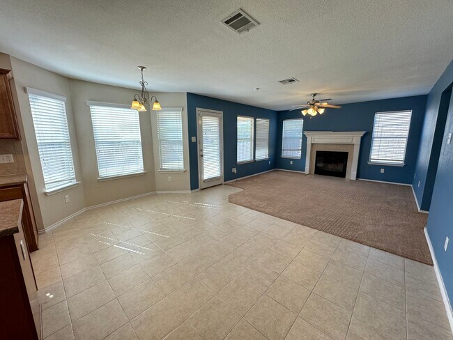 Foto del edificio - 360 Virtual Tour Available