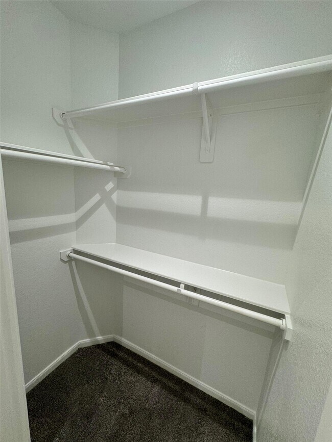 Foto del edificio - 12400 Greens Rd