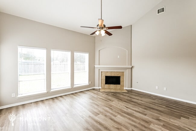 Building Photo - 14811 Forest Enclave Ln