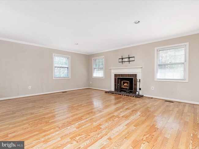 Building Photo - 4405 Manor Hall Ln