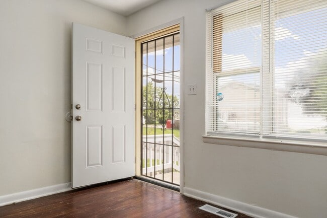 Building Photo - Nice Ranch Home with Basement!