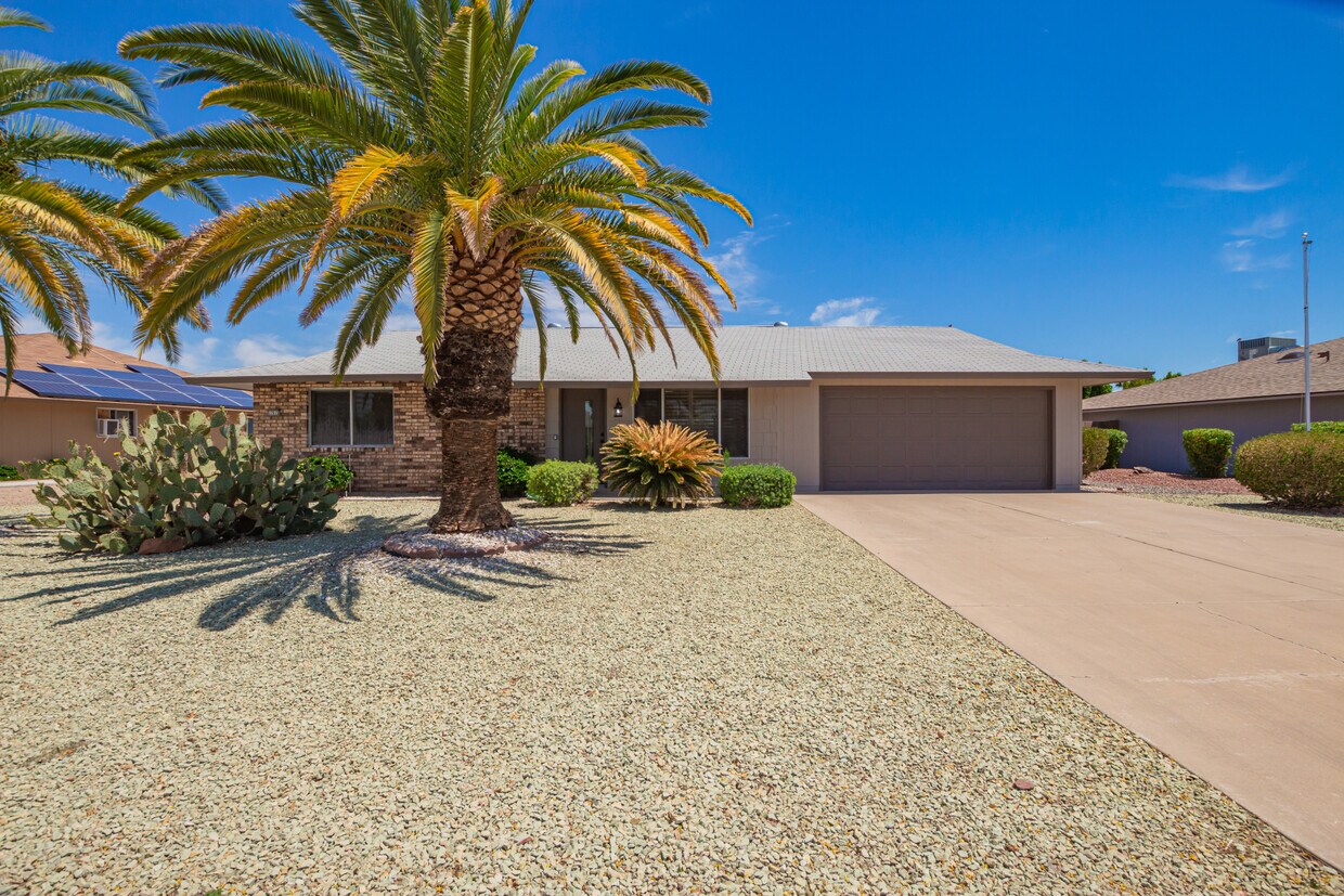 Foto principal - 17615 N Whispering Oaks Dr