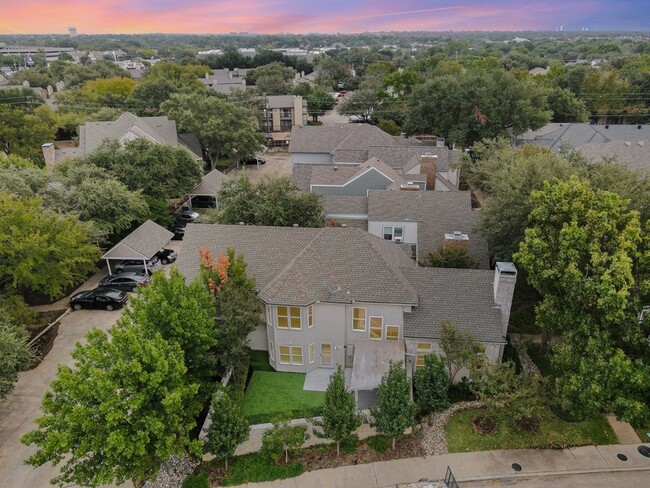 Foto del edificio - 17732 Windflower Way