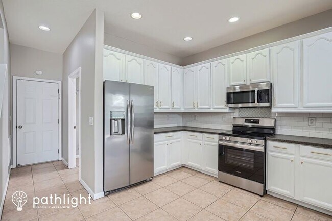 Building Photo - 3642 Morgan's Bluff Ct