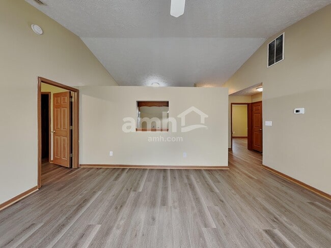 Building Photo - 2540 Abalone Dr