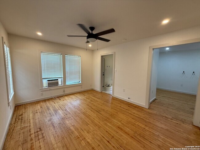 Building Photo - 312 Natalen Ave