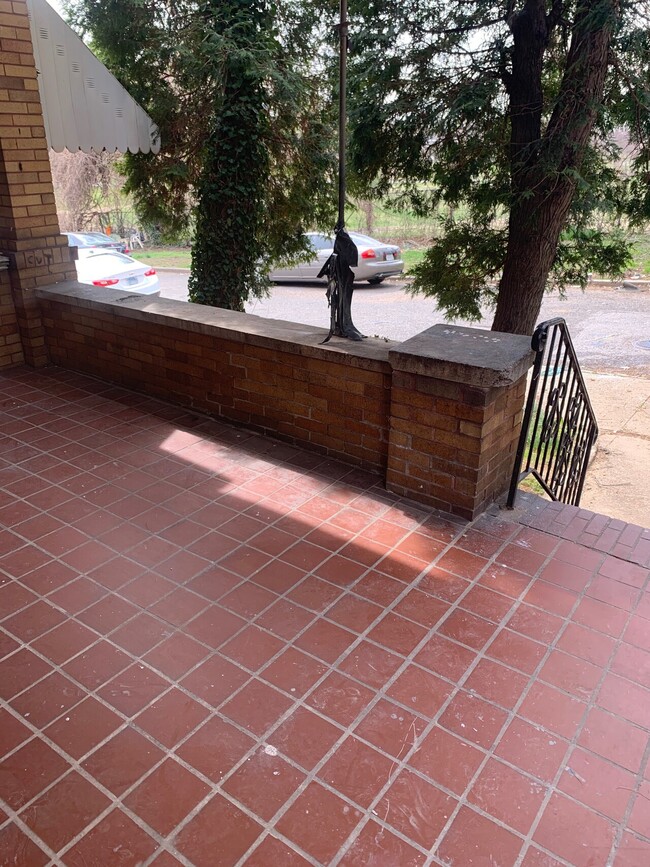 Foto del edificio - 2800 Clifton Park Terrace