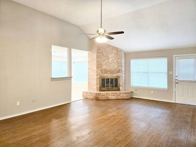 Building Photo - 9215 Newkay Ln