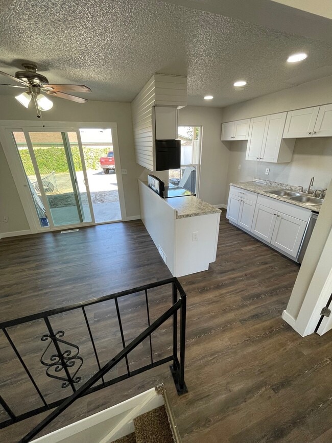 Photo - 16749 E 13th Ave Townhome