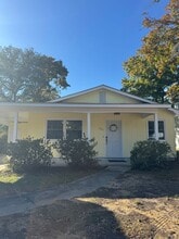 Building Photo - 221 NE 55th St