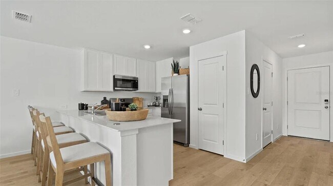 Foto del edificio - 2918 Cherry Ln