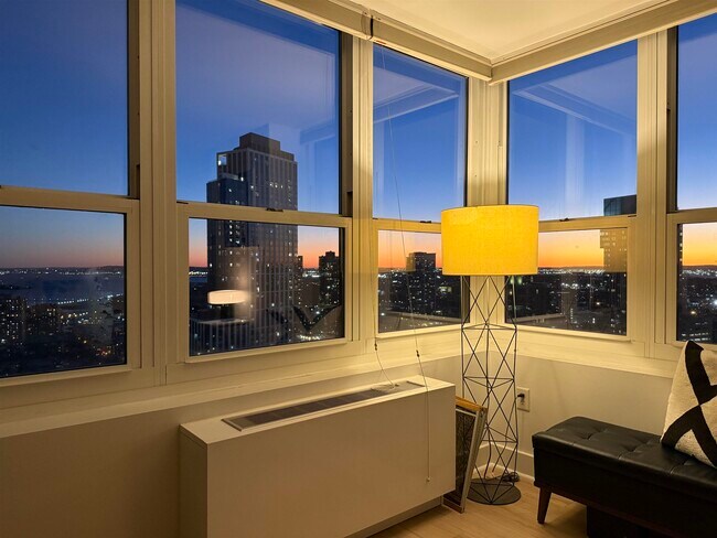 Foto del edificio - 88 Morgan St