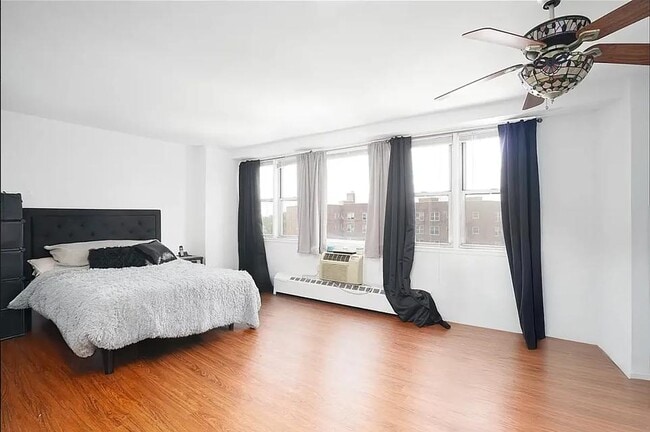 Building Photo - 1655 Flatbush Ave
