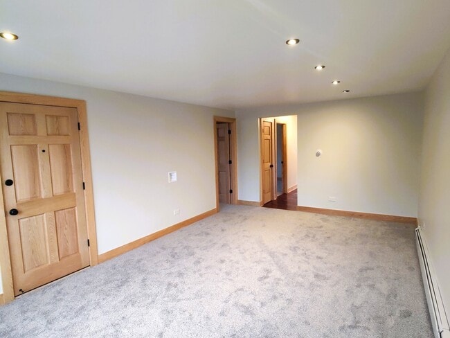 Foto del edificio - 6048 W 79th St
