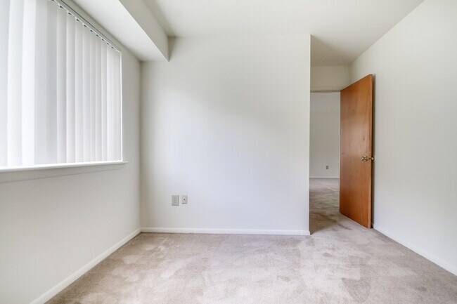 Foto del edificio - 104 Cocelli Drive