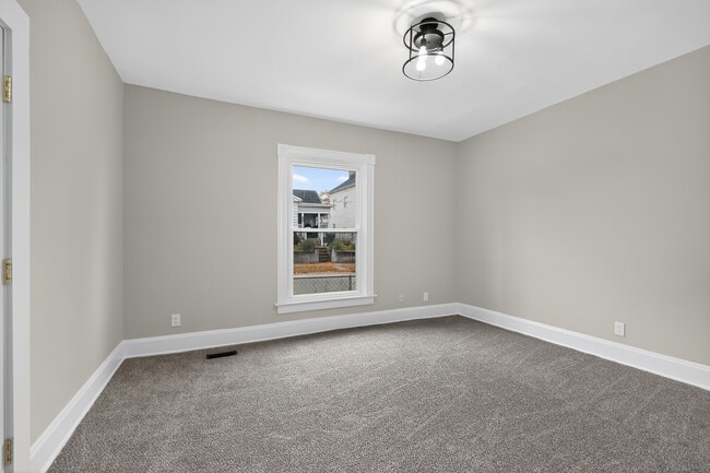 Building Photo - 1232 Lane St