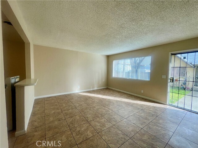 Foto del edificio - 1004 E Nocta St