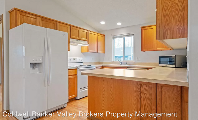 Foto del edificio - 3 br, 2 bath House - 774 Turning Leaf Stre...
