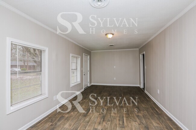 Foto del edificio - You Can Afford to Dwell Well.