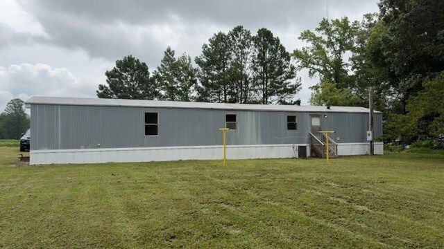Foto del edificio - 5742 Stone Whitley Rd