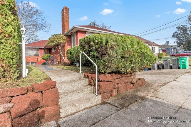 Foto del edificio - 6115 NE Clackamas St