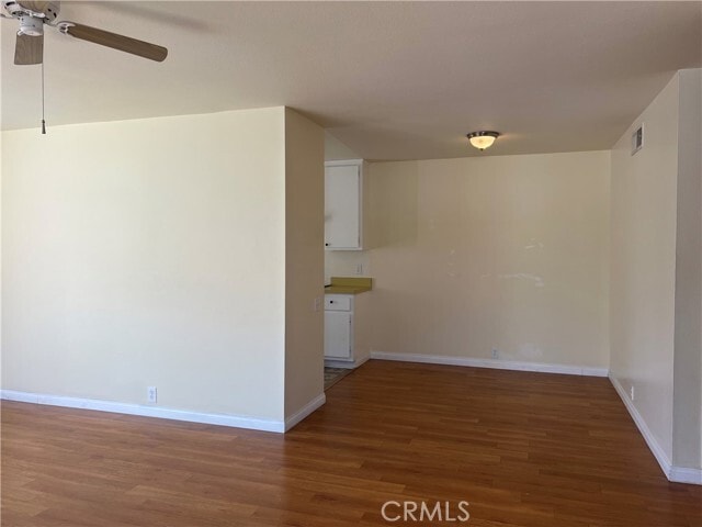 Building Photo - 1329 Parkside Dr