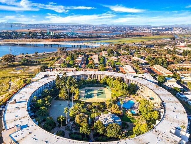 Foto del edificio - 3050 Rue D’Orleans