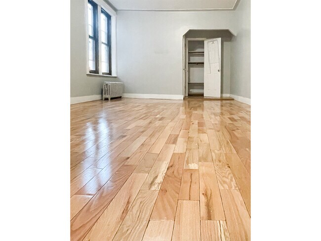 Foto del edificio - 377 Montgomery St