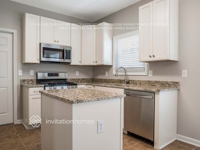 Foto del edificio - 1119 E Shoreview Rd