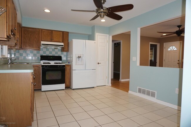 Foto del edificio - 822 Beaver Dam Rd