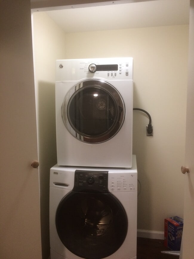 Laundry -Stackable Washer - Dryer - 38 Denison Ave
