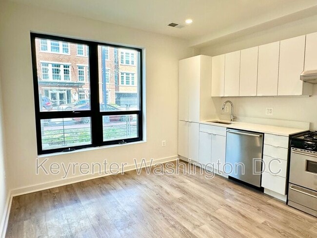 Foto del edificio - 1460 Belmont St NW