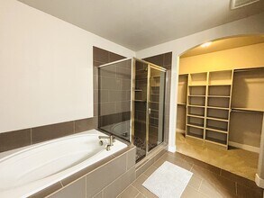 Building Photo - 11528 S 4055 W